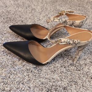 Calvin Klein Women's Ginnie Leather Pump